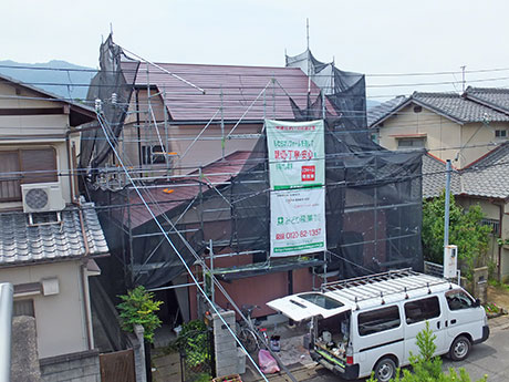 外壁塗装・屋根のリフォームの施工中